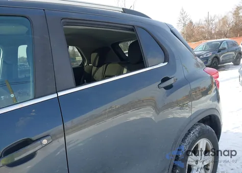 2020 Chevrolet Trax Fwd Lt from USA, damaged, VIN 3GNCJLSBXLL183674